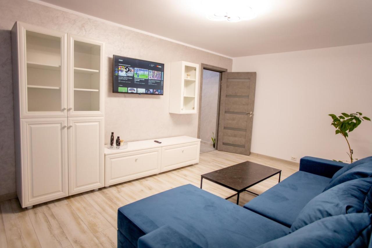 Loghin Residence Suceava Exterior photo