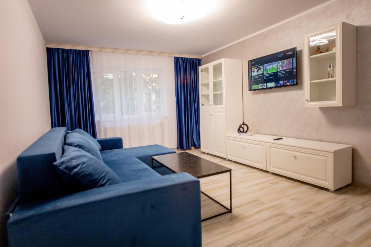 Loghin Residence Suceava Exterior photo